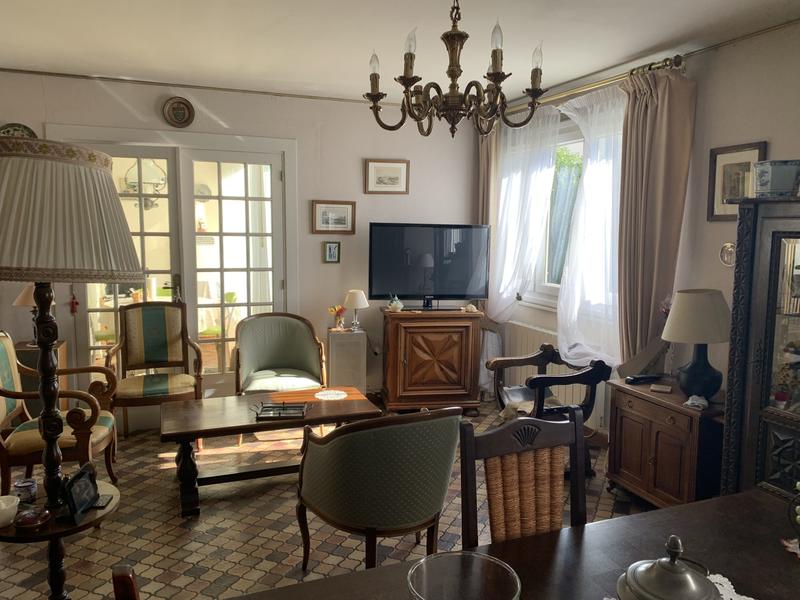 Appartement - 90 m² - 4 pièces