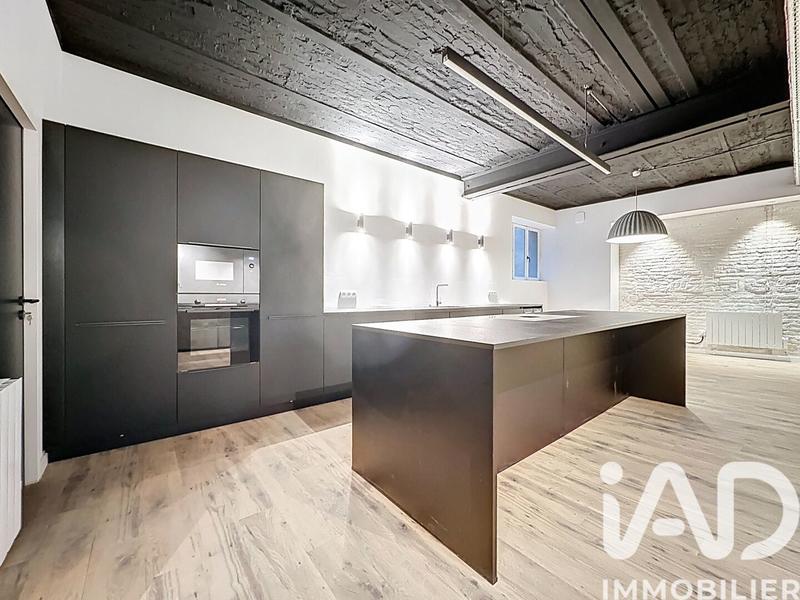 Loft - 182 m² - 6 pièces