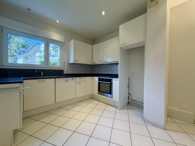 Appartement - 100 m² - 4 pièces