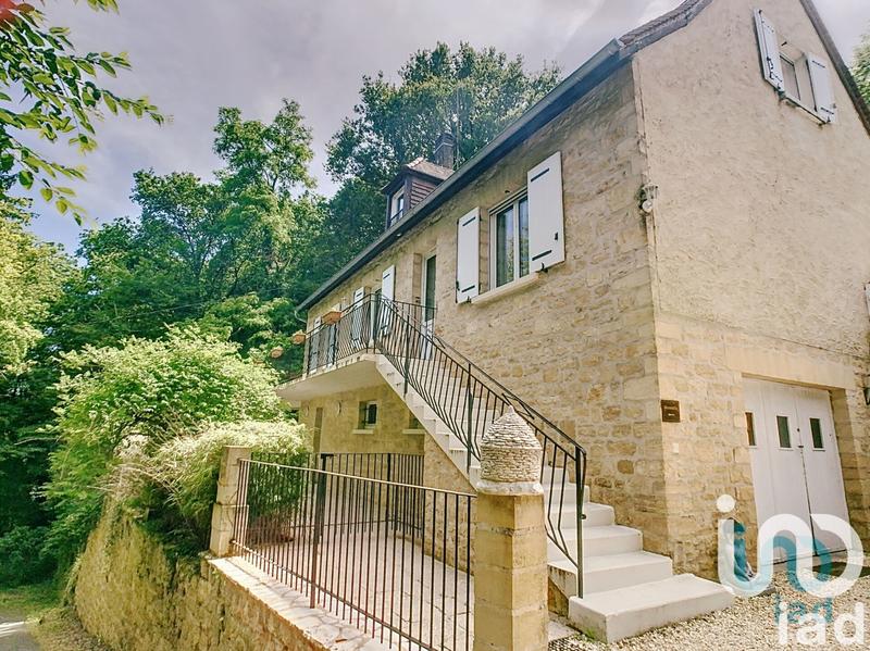 Maison - 325 m² - 14 pièces