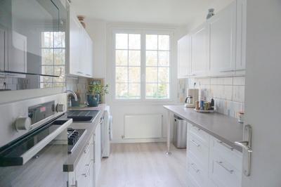 Appartement - 97 m² - 5 pièces