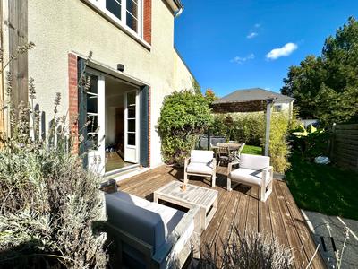 Maison - 111 m² - 5 pièces