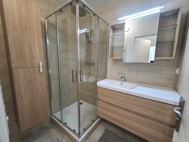 Appartement - 84 m² - 5 pièces