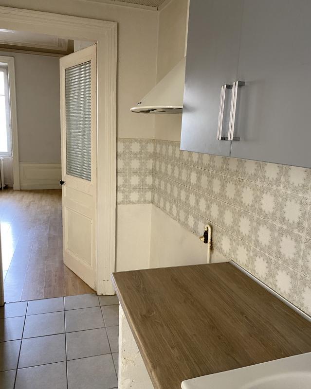 Appartement - 85 m² - 3 pièces