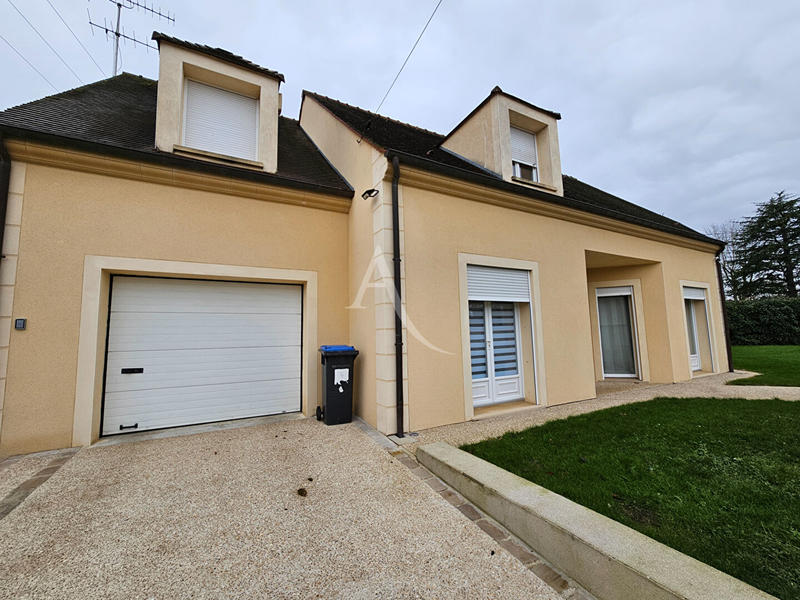 Maison - 213 m² - 6 pièces