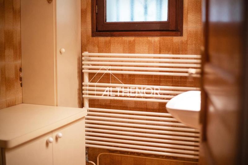 Propriété - 156 m² - 6 pièces