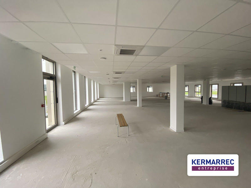 Bureau - 375 m²