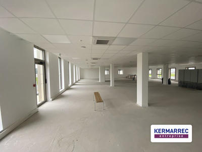 Bureau - 375 m²