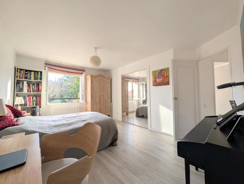 Maison - 153 m² - 6 pièces