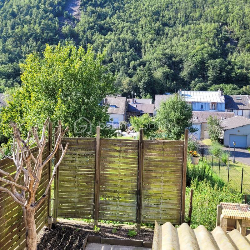 Maison - 122 m² - 5 pièces