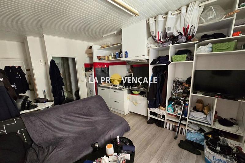 Studio - 17 m² - 1 pièce