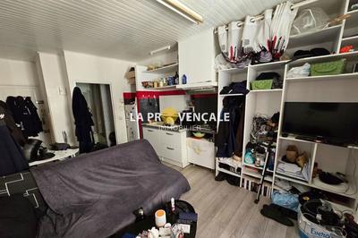 Studio - 17 m² - 1 pièce