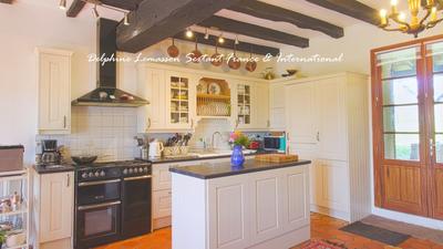 Maison - 180 m² - 6 pièces