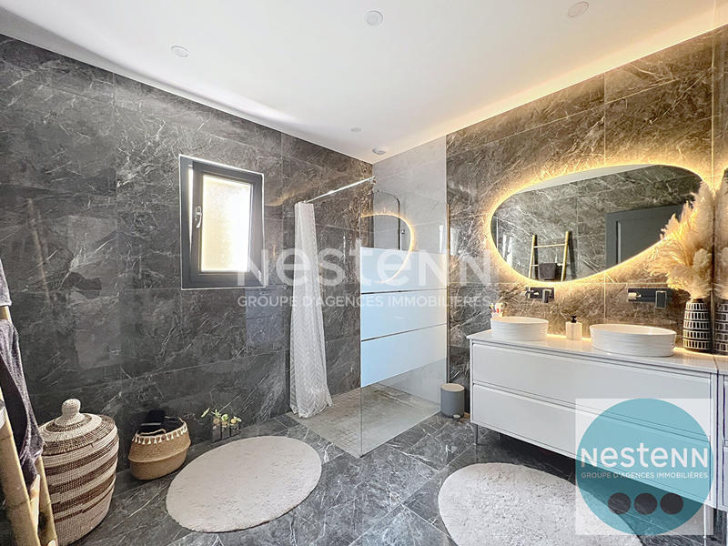 Maison - 146 m² - 5 pièces