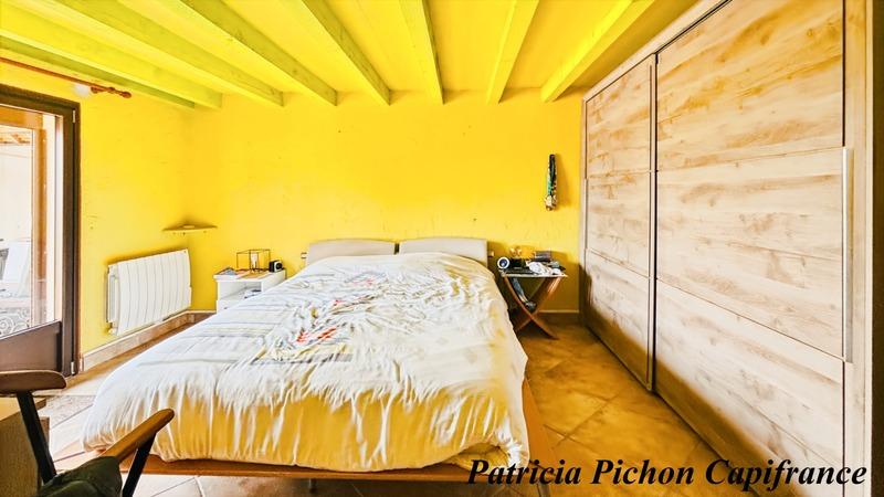 Maison - 202 m² - 4 pièces