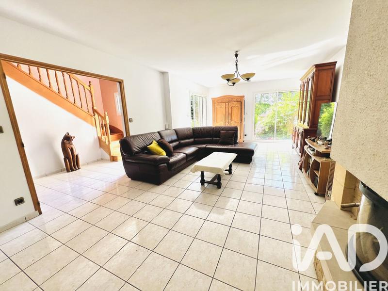 Maison - 148 m² - 6 pièces