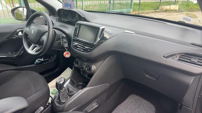 Peugeot 208 1.6 BlueHdi 100 Active Business