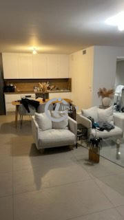 Appartement - 83 m² - 3 pièces