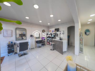 Local commercial - 57 m² - 3 pièces