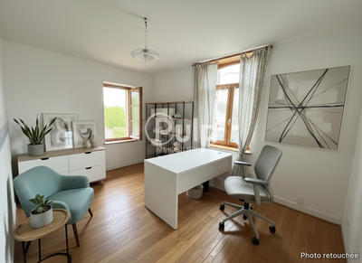 Corps de ferme - 240 m² - 11 pièces