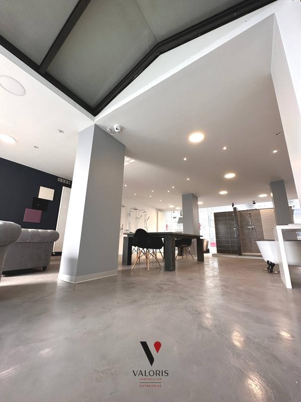 Local commercial - 97 m²