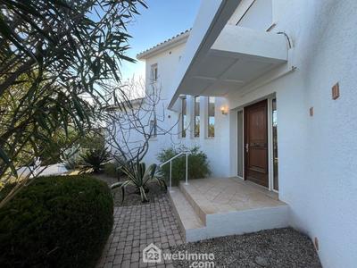 Villa - 178 m² - 5 pièces