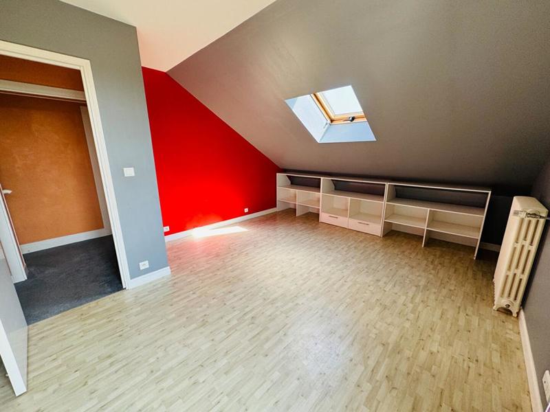 Maison - 115 m² - 6 pièces