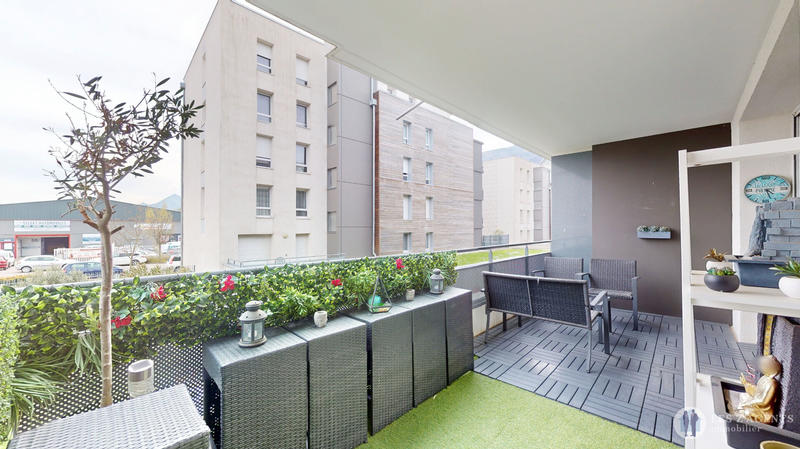 Appartement - 75 m² - 4 pièces