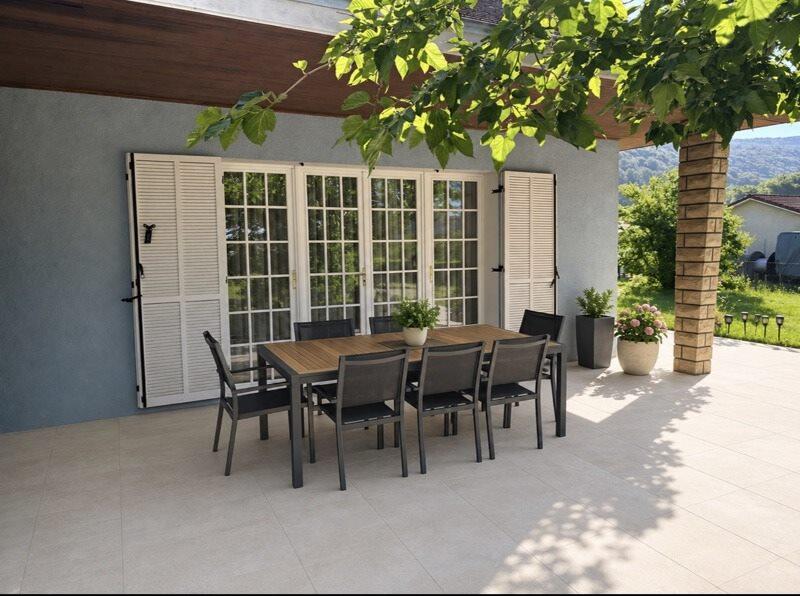 Maison - 141 m² - 5 pièces