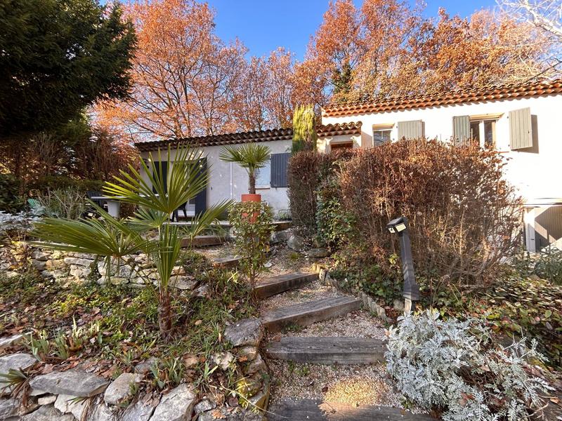 Maison - 137 m² - 6 pièces