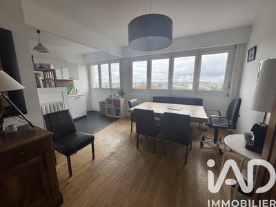 Appartement - 85 m² - 4 pièces