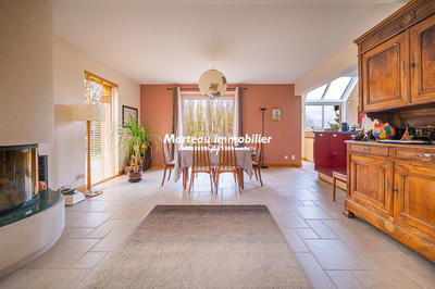 Maison - 186 m² - 7 pièces