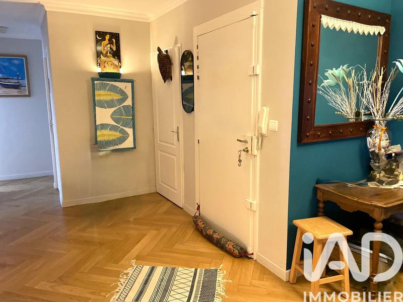 Appartement - 168 m² - 6 pièces