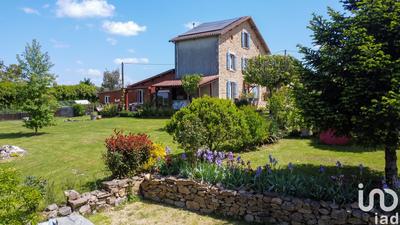 Maison - 135 m² - 6 pièces