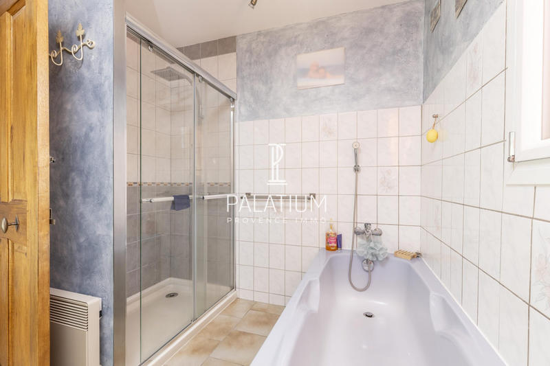 Maison - 164 m² - 5 pièces