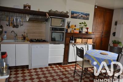 Maison - 83 m² - 4 pièces