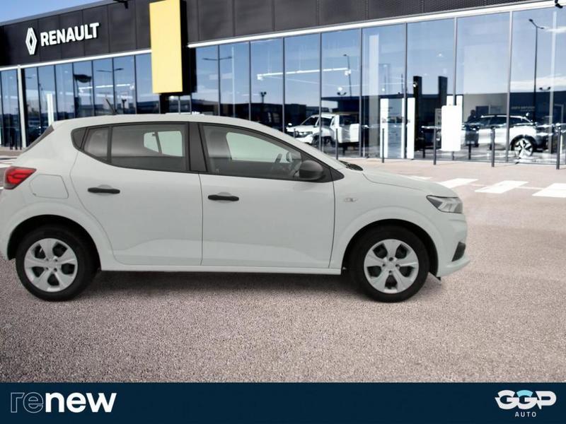 Dacia Sandero Eco-G 100 Essential