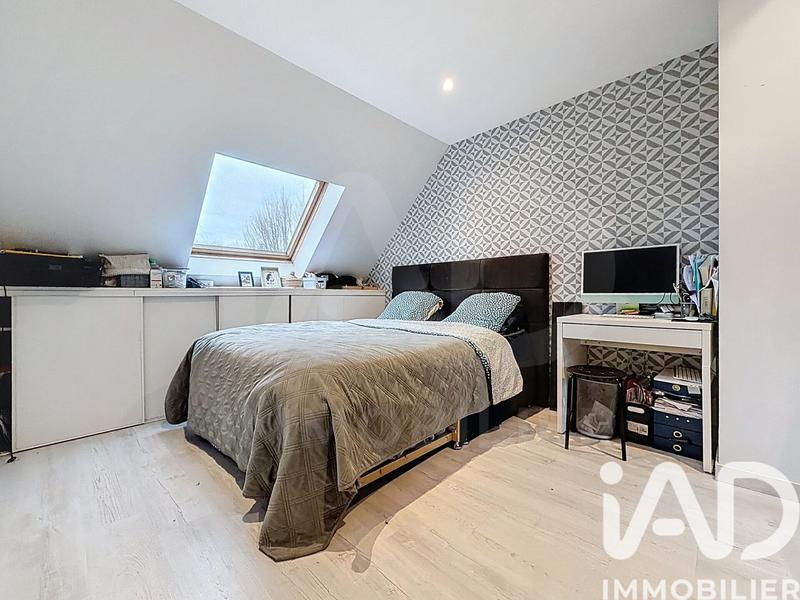 Maison - 92 m² - 5 pièces