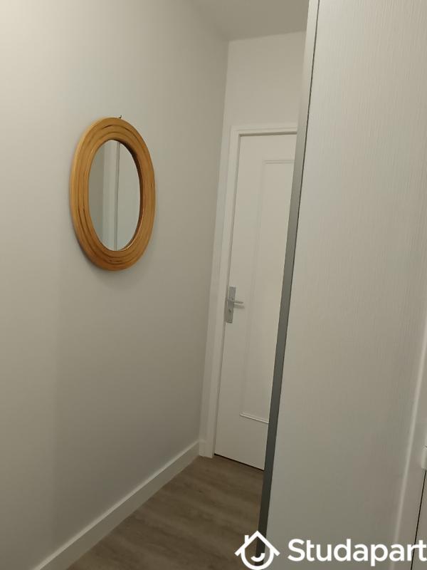 Chambre - 11 m² - 1 pièce