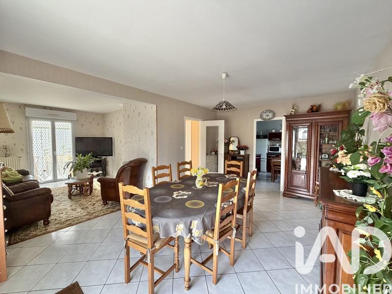 Maison - 92 m² - 5 pièces