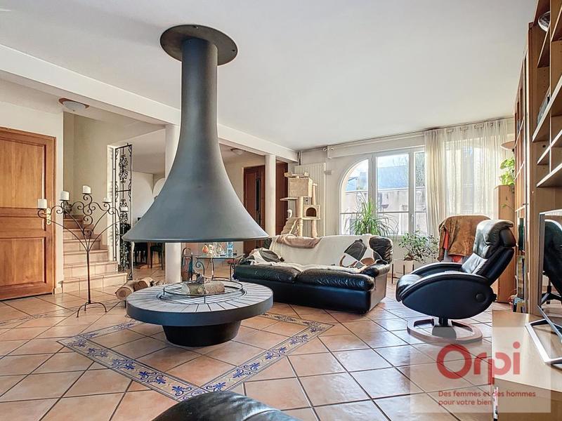 Maison - 169 m² - 4 pièces