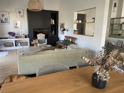 Maison - 140 m² - 5 pièces