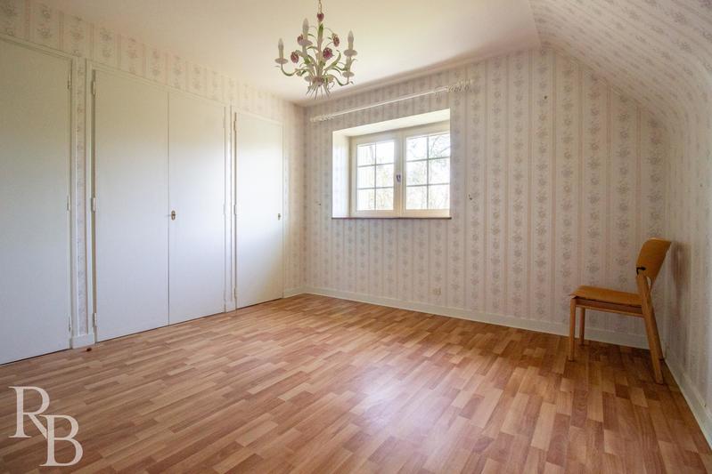 Maison - 168 m² - 7 pièces