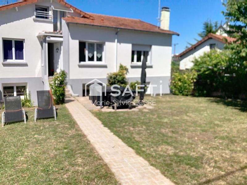 Maison - 190 m² - 8 pièces