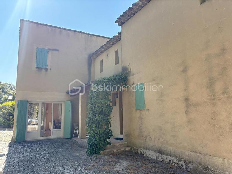 Villa - 230 m² - 8 pièces