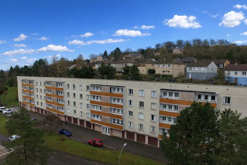 Appartement - 89 m² - 5 pièces