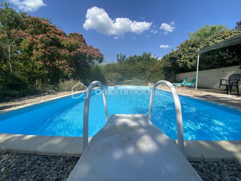 Mas - 427 m² - 12 pièces