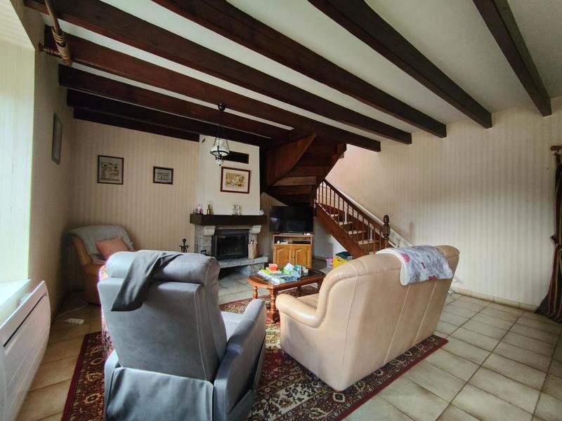 Maison en pierre - 105 m² - 5 pièces