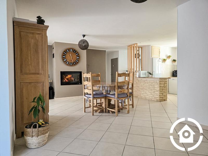 Maison - 140 m² - 6 pièces