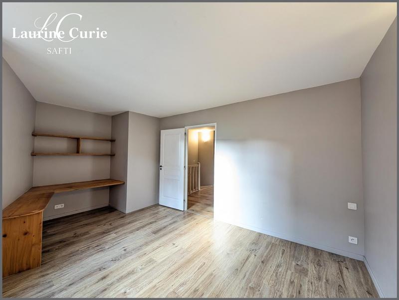 Maison - 147 m² - 5 pièces